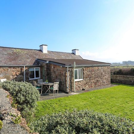 Tan Twr Farm Cottage Dwyran 外观 照片